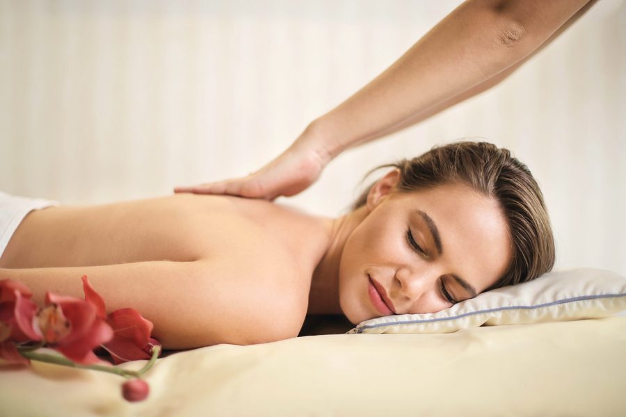 Massagebehandling, rygg.